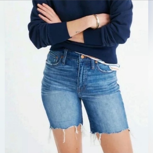 Madewell High-Rise Mid-Length Cut Off Shorts - Picture 1 of 12